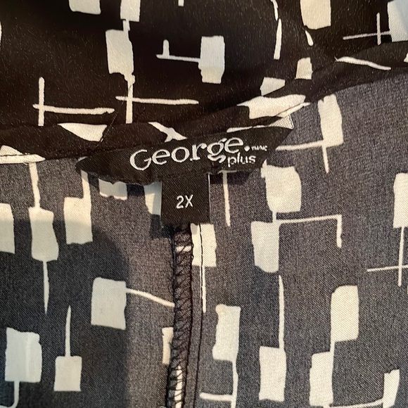 George Plus 2X Fabulous Tank Top Loose & Flattering - Picture 5 of 8